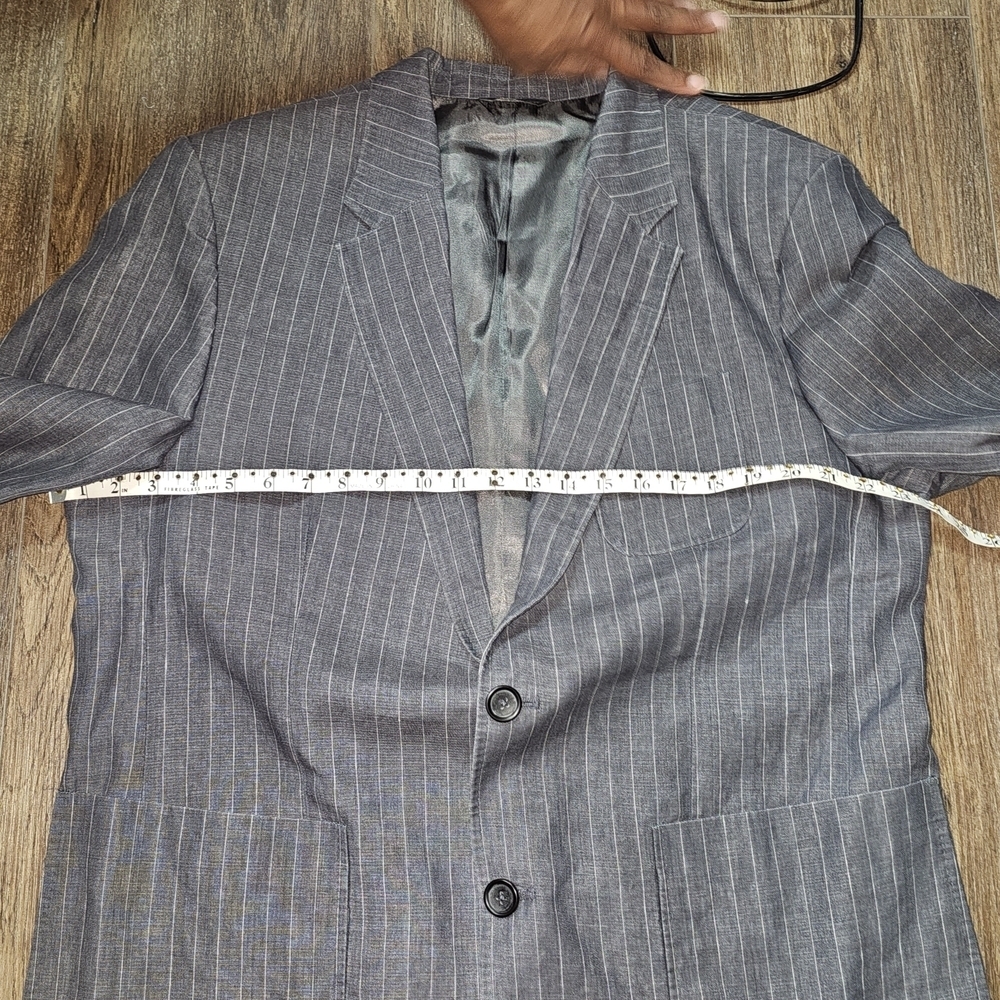Banana Republic Men’s Pinstripe Linen Blend Blazer 46S Gray 2-Button Suit Jacket - Picture 10 of 13